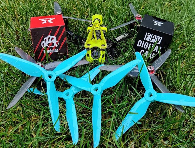 Dennis Mennema (DroneD FPV)